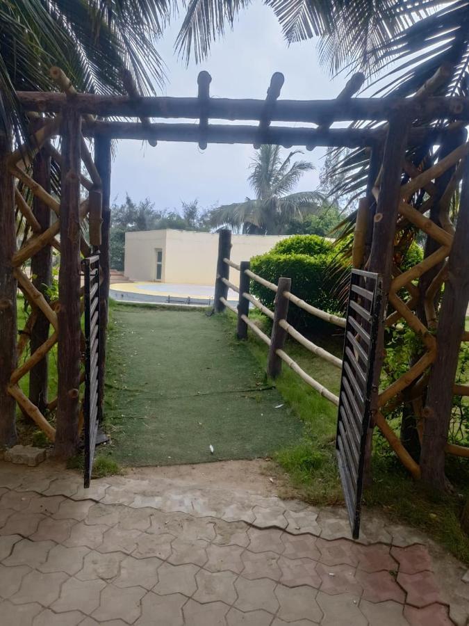 Green Heaven Shree Puri Exterior photo